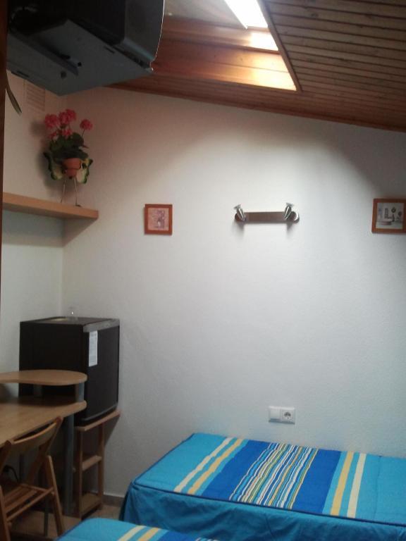 Hostal Arneva Orihuela Ngoại thất bức ảnh