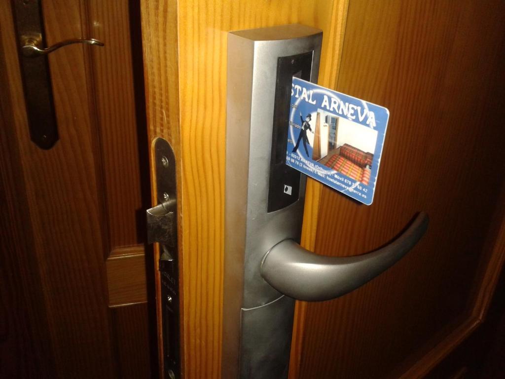 Hostal Arneva Orihuela Ngoại thất bức ảnh